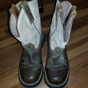 Ariat fat baby boots size 8.5